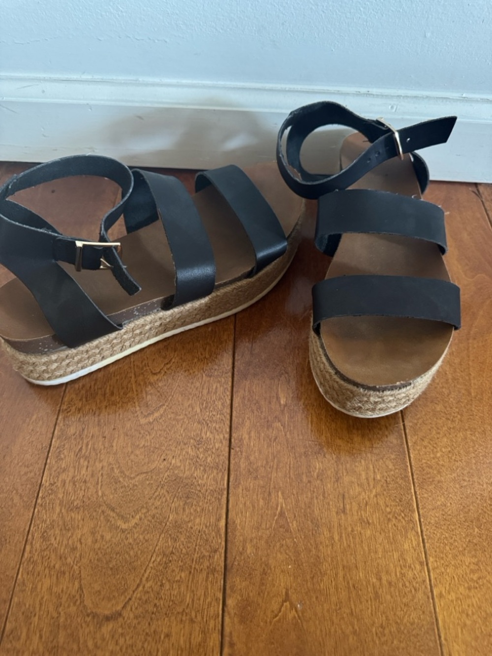 Patrizia Women's Black Triple-Strap Ankle Buckle Platform Sandals